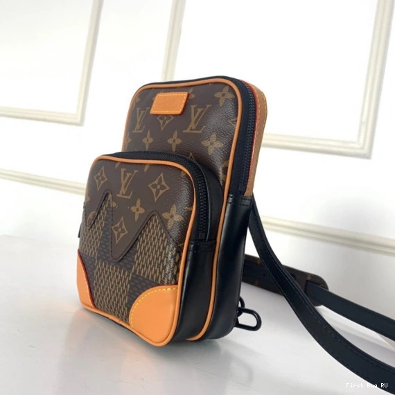 First bags ru AMAZONE VUITTON BAG NIGO SLING LOUIS 0811